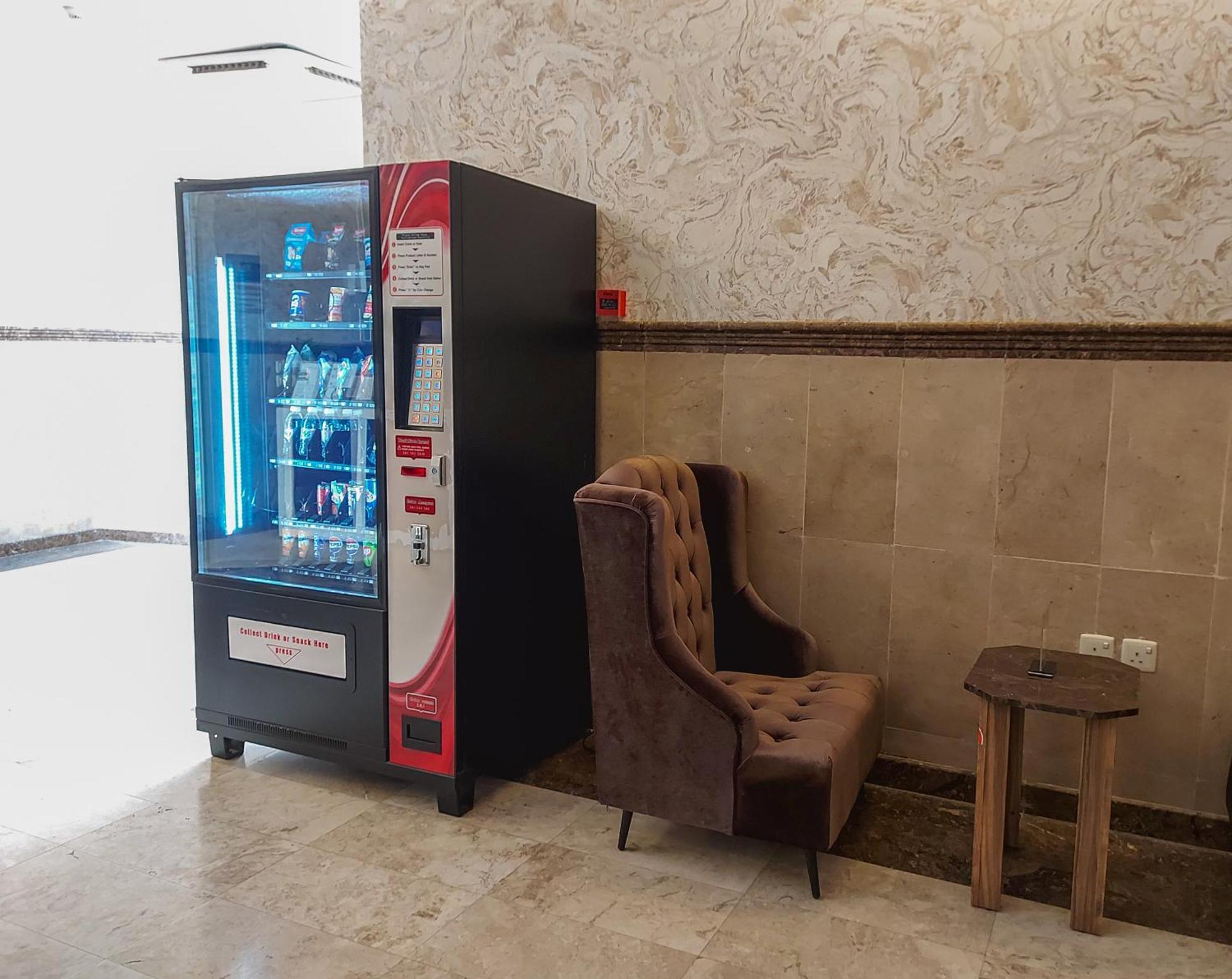 Aparthotel Iwan Alandalusia Alrehab Jiddah Esterno foto